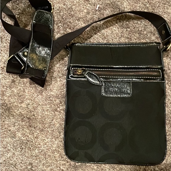Handbags - Coach bag
